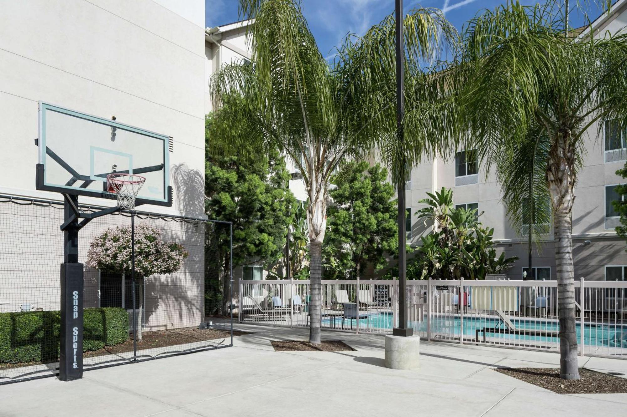 Homewood Suites By Hilton Fresno Airport/Clovis Bagian luar foto